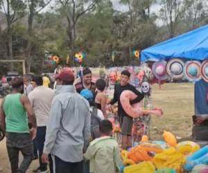 De acuerdo con información preliminar, el joven se lanzó a una de las pozas por diversión; sin embargo, no logró salir del agua y terminó ahogándose.