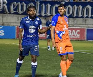 Imágenes del desarrollo del partido.