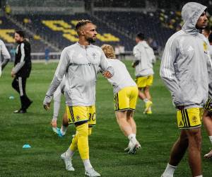 Imágenes del desarrollo del partido.