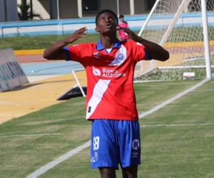 Jeremy Rodríguez ha comenzado con pie derecho en primera división con el Olimpia