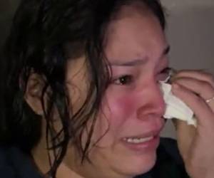 “Lo primero que pensé fue en mis hijos. Ellos me esperaban en casa”. Con esa frase, aún con la voz entrecortada, una joven madre resumió los minutos más angustiantes de su vida tras sobrevivir a un socavón en San Pedro Sula, Cortés.