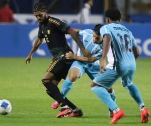 Honduras perdió ante Surinam y Martinica, ganó e igualó con Jamaica.