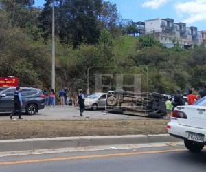 Jóvenes que viajaban a un partido de fútbol resultan heridos tras despiste en la CA-5