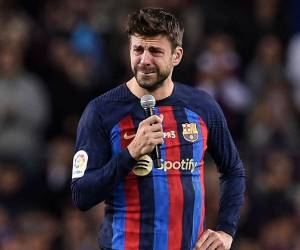 Gerard Piqué, defensor español de Barcelona, reacciona mientras habla al final del partido de fútbol de la liga española entre el FC Barcelona y la UD Almería en el estadio Camp Nou de Barcelona el 5 de noviembre de 2022.