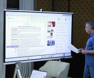La declaratoria de emergencia sanitaria nacional durará 180 días tras confirmarse un brote en una granja de Santa Bárbara.