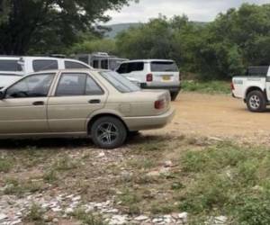 Dos hombres que se movilizaban en una motocicleta llegaron y dispararon contra las víctimas, que estaban conversando en el lugar.