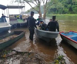 Los ciudadanos fueron trasladados a Los Naranjos, Cortés.