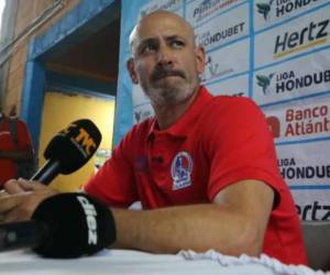 El Olimpia fue aplastado por el Génesis PN en La Paz, resultado que impulsó a Eduardo Espinel poner su renuncia en el equipo 'melenudo' y dejar el banquillo