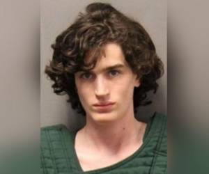 El joven Bradley Scott Sayer, de 18 años, asesinó a dos personas e hirió a un menor en la biblioteca de Chico antes de ser capturado por la policía.