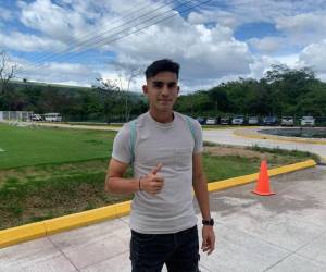 Carlos Estrada fue la novedad en los entrenamientos de Olimpia.