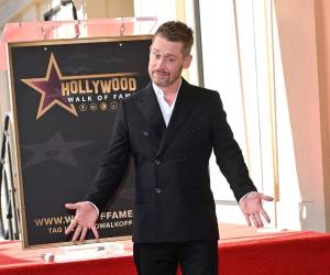 Macaulay Culkim sostuvo un encuentro con altos ejecutivos de Disney en los estudios de Burbank, California, para presentar una idea propia con la que busca revivir Mi pobre angelito, la franquicia navideña que lo convirtió en una estrella infantil hace más de tres décadas.