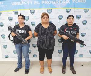 La mujer fue detenida por agentes de la Dirección Policial de Investigaciones (DPI).