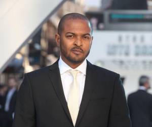 El actor logró reconocimiento por su papel como Mickey Smith en la serie británica Doctor Who.
