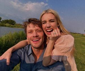 La actriz Emma Roberts contraerá matrimonio este sábado con el actor Cody John en una ceremonia íntima celebrada en la finca familiar de la pareja, ubicada en Sun Valley, Idaho.