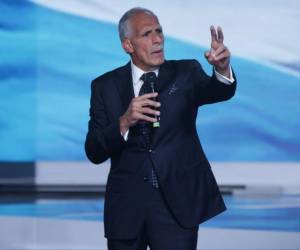 El presidente electo de Honduras, Nasry Juan Asfura Zablah, asumirá el cargo el próximo 27 de enero en el Congreso Nacional y no en el Estadio Nacional de Tegucigalpa, como ha ocurrido en anteriores traspasos de mando. ¿Cuáles son las razones?