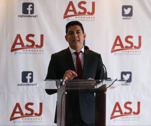 Representantes de la ASJ expusieron los hallazgos del informe sin la participación de los coordinadores del PNRP, que se ausentaron.