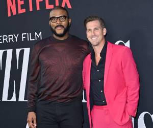 Mario Rodríguez, modelo cuyo primer trabajo cinematográfico fue en Boo! A Madea Halloween, acusa a Tyler Perry de haber incurrido en múltiples episodios de agresión sexual en su residencia de Los Ángeles.
