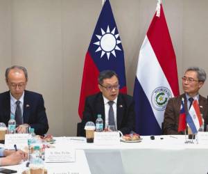 El viceministro político de la Secretaría de Relaciones Esteriores de Taiwán, Ming-Chi Chen, dio a conocer que se mantienen conversaciones con Honduras.