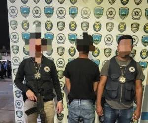 El adolescente fue capturado por agentes de la Dirección Policial de Investigaciones (DPI).