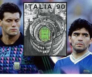 Sobra decir que la huella de jugadores como Diego Armando Maradona en el Nápoles también facilitan que una parte de los 'tifosi' apoyen a la albiceleste, así como la veneración hacia Leo Messi en todo el mundo.