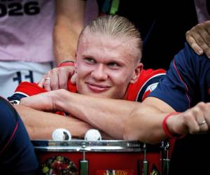 Erling Haaland afirmó este jueves que los cuartos de final contra Inglaterra serán súper especiales por enfrentarse a varios de sus compañeros y rivales en la Premier League, además de al país en el que nació.
