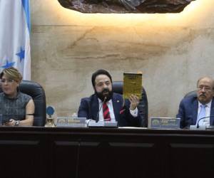 Luis Redondo presidió una sesión extraordinaria con la intensión que se cuenten las actas de cierre de los tres niveles electorales.