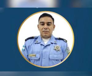 El agente de la Policía Nacional Cristian Miguel Baca Carranza, falleció en un accidente vial en la carretera al sur del país, a inmediaciones de Sabanagrande.