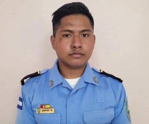 Luis Edgardo López Sánchez junto a otros compañeros policías fueron atacados a disparos cuando se dirigieron a atender la denuncia por violencia doméstica.