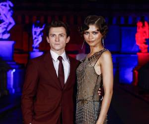Zendaya rompió su habitual reserva y, en una entrevista con el diario Los Angeles Times, detalló las razones que la han llevado, junto a Tom Holland, a preservar su vida sentimental lejos del escrutinio público.
