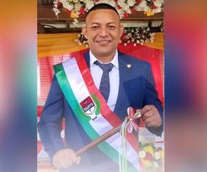 José Luis Chirinos, alcalde del municipio de Manto, en el departamento de Olancho, murió la tarde del sábado 25 de julio tras sufrir un paro cardiorrespiratorio, según confirmaron familiares y personas cercanas.