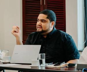 José Carlos Cardona, exsecretario de Sedesol, llegó a la resolución de audiencia del caso Chequesol y afirmó que es inocente de los señalamientos.