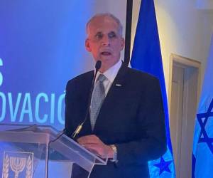 El mandatario hondureño brindó un discurso ante los presentes en la celebración.
