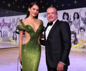 El empresario regiomontano respondió con dureza a las declaraciones del magnate filipino Chavit Singson, quien afirmó que mantiene conversaciones con ex directivos del certamen para adquirir la franquicia. La organización ha emitido un comunicado negando categóricamente que esté en venta.