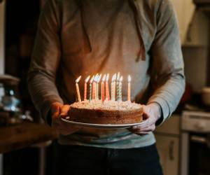 El día de su cumpleaños es una celebración por su vida, no un tributo a las expectativas ajenas.