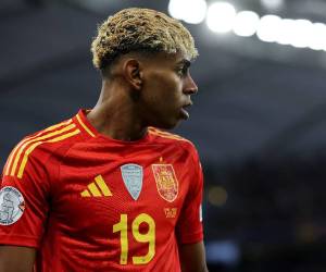 Yamal viene arrastrando una lesión desde hace meses.