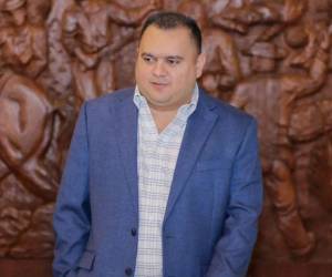Luis Castro, secretario privado del Gobierno de Nasry Asfura, se encuentra fuera de peligro tras accidente en la carretera CA-5.