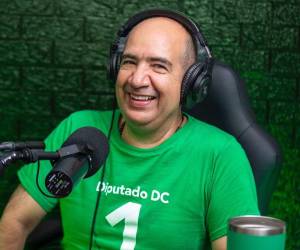 Godofredo Fajardo está ingresando, de momento, como el único candidato de la Democracia Cristiana.