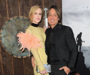 Una nueva versión sobre Keith Urban contradice el reporte inicial que lo situaba devastado por el rumoreado romance de Nicole Kidman con el inversor Michael Reinstein.