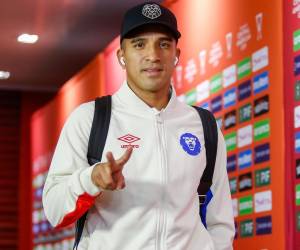El Olimpia ya se encuentra en el estadio para el juego.