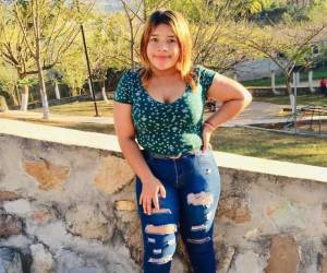 Lesli Hernández, de 18 años de edad, fue una de las dos víctimas mortales de un fatal accidente vehicular registrado el pasado martes 12 de mayo entre Olanchito y Jocón, en el departamento de Yoro. A continuación los detalles.