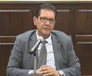 Mario Flores Urrutia sostuvo que Mario Morazán sí vertió insultos en contra de Miriam Barahona.