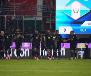 Los chapines buscan sacar la victoria en el estadio El Trébol.