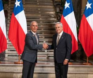Nasry Asfura junto al presidente electo de Chile, José Antonio Kast.