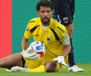 Lo que hace unas semanas parecía ser el final de una etapa terminó convirtiéndose en el comienzo de una nueva oportunidad para Vozinha. El guardameta de Cabo Verde, de 40 años, quedó como agente libre tras finalizar su contrato con el Chaves de Portugal el pasado 30 de junio, pero su historia dio un giro inesperado después de firmar una destacada actuación en el Mundial United 2026.