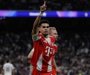 Imágenes del desarrollo del partido.