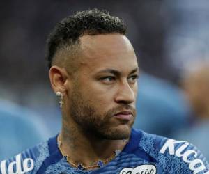 Neymar quiere jugar el Mundial 2026 con Brasil.
