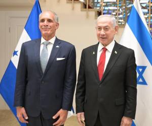 Nasry Asfura durante su reunión con el primer ministro israelí, Benjamín Netanyahu.