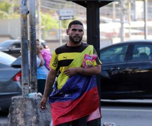 La caída del régimen de Maduro reaviva la esperanza de retorno entre venezolanos que migraron a Honduras. Tras años de migración forzada, expresan su deseo de volver a reunirse con sus familias.