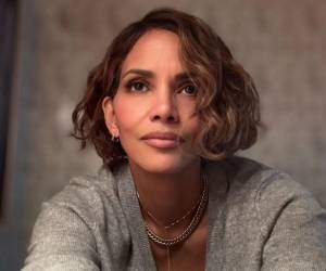 La orden de alejamiento solicitada por Olivier Martínez contra Halle Berry seguirá vigente durante el fin de semana, mientras el proceso por la custodia de su hijo continúa en Los Ángeles.
