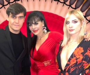 El destino de las cenizas de Julián Figueroa volvió a ocupar titulares, luego de que resurgieran versiones que apuntaban a una posible división de los restos del cantante. Imelda Garza Tuñón, su viuda, enfrentó la polémica en un reciente encuentro con la prensa. Esto fue lo que dijo.